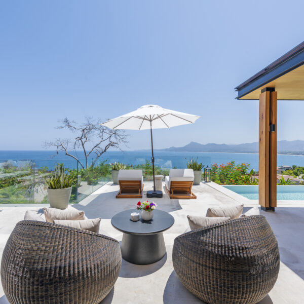 POOL AREA - d
